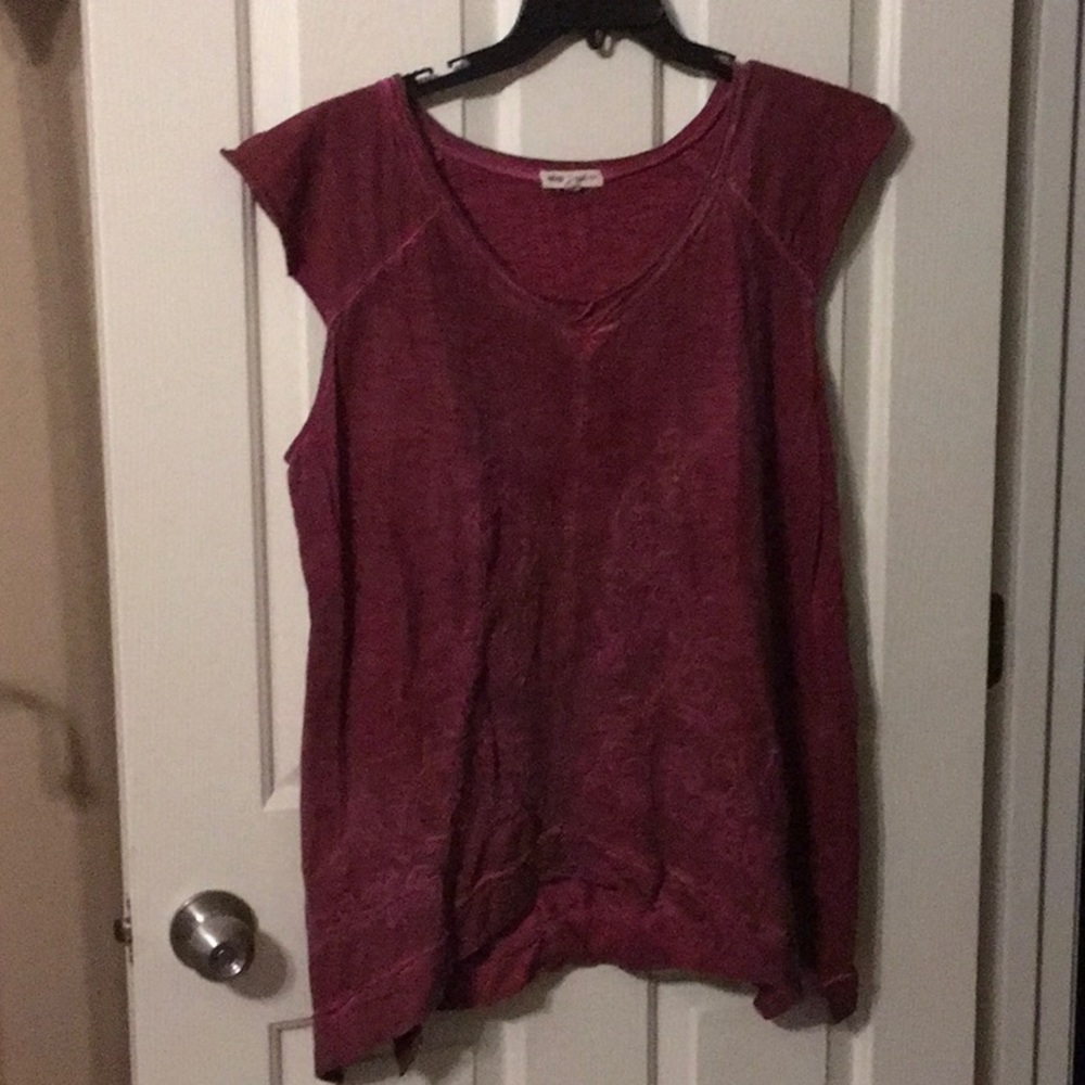 Maroon half sleeve top